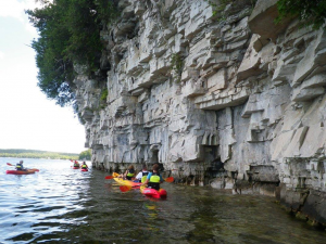 kayaking on door county bluffs